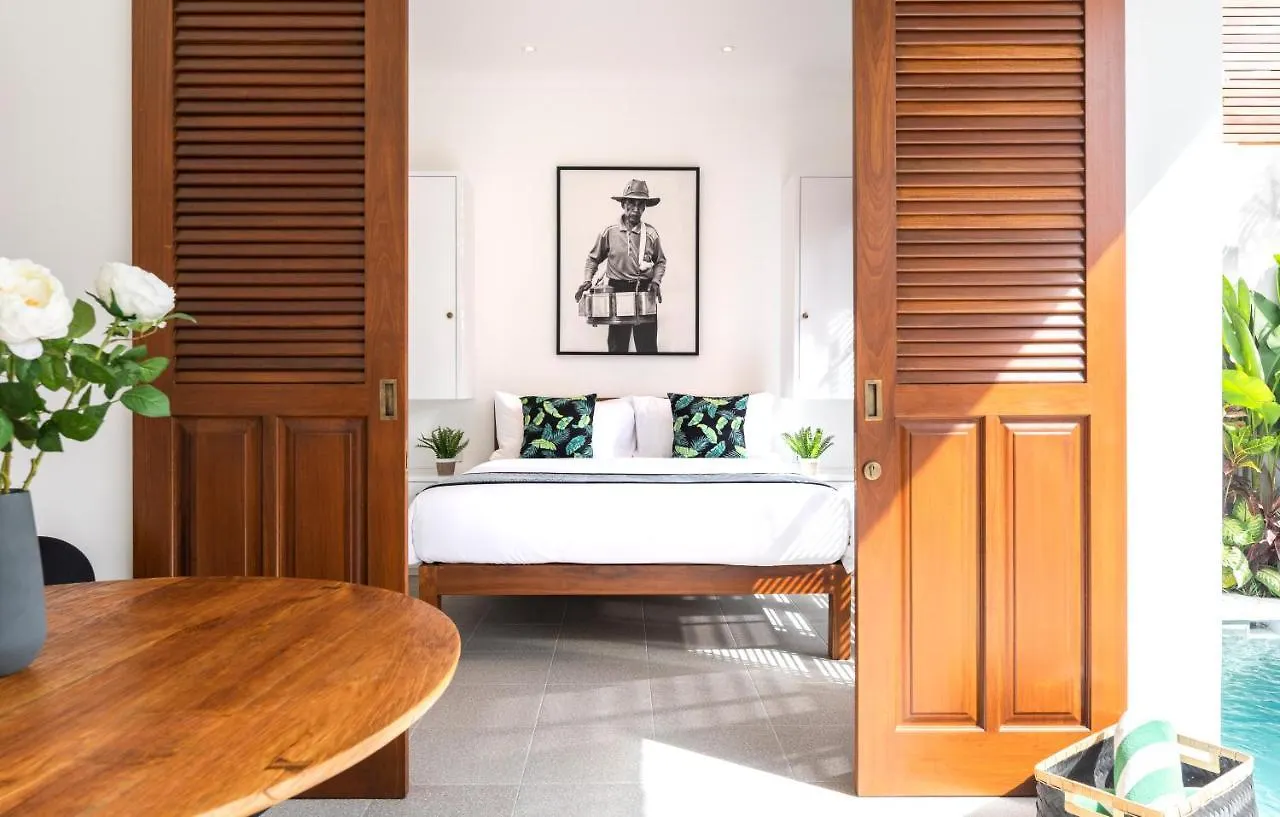 Villa Revo Seminyak  Seminyak (Bali)